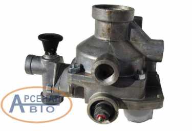 Воздухораспределитель тормозов с краном